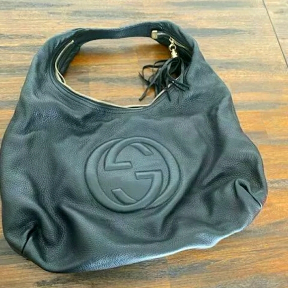 gucci caviar bag